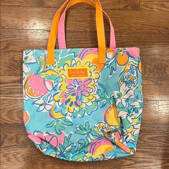 Lilly Pulitzer Handbags - Lilly Pulitzer Vibrant Floral Tote with Orange Handles